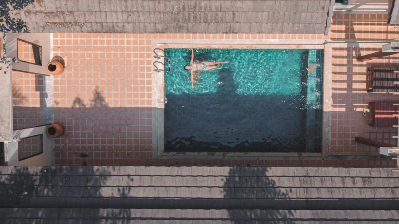 Kooncharaburi - Hotel